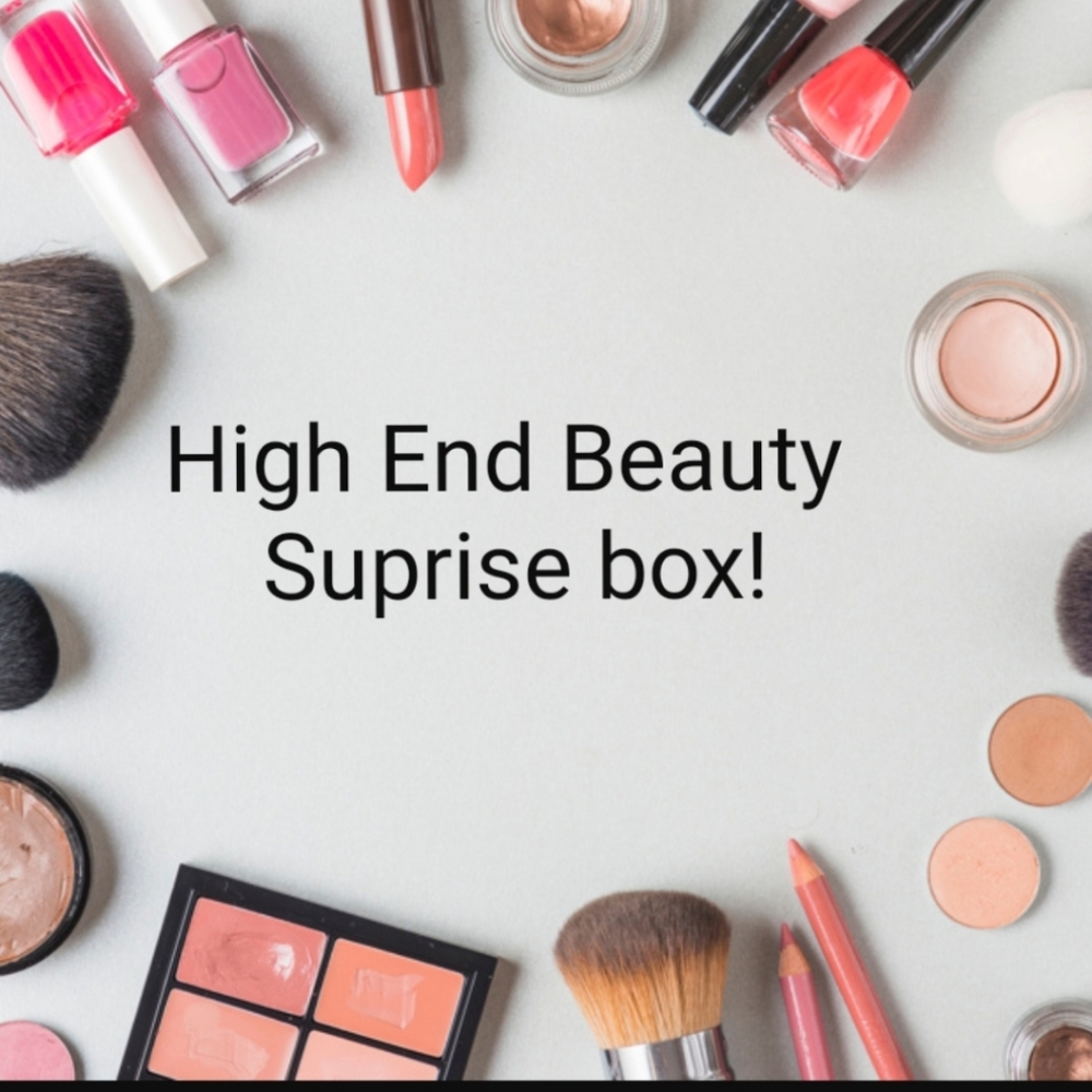 Luxury beauty suprise box!